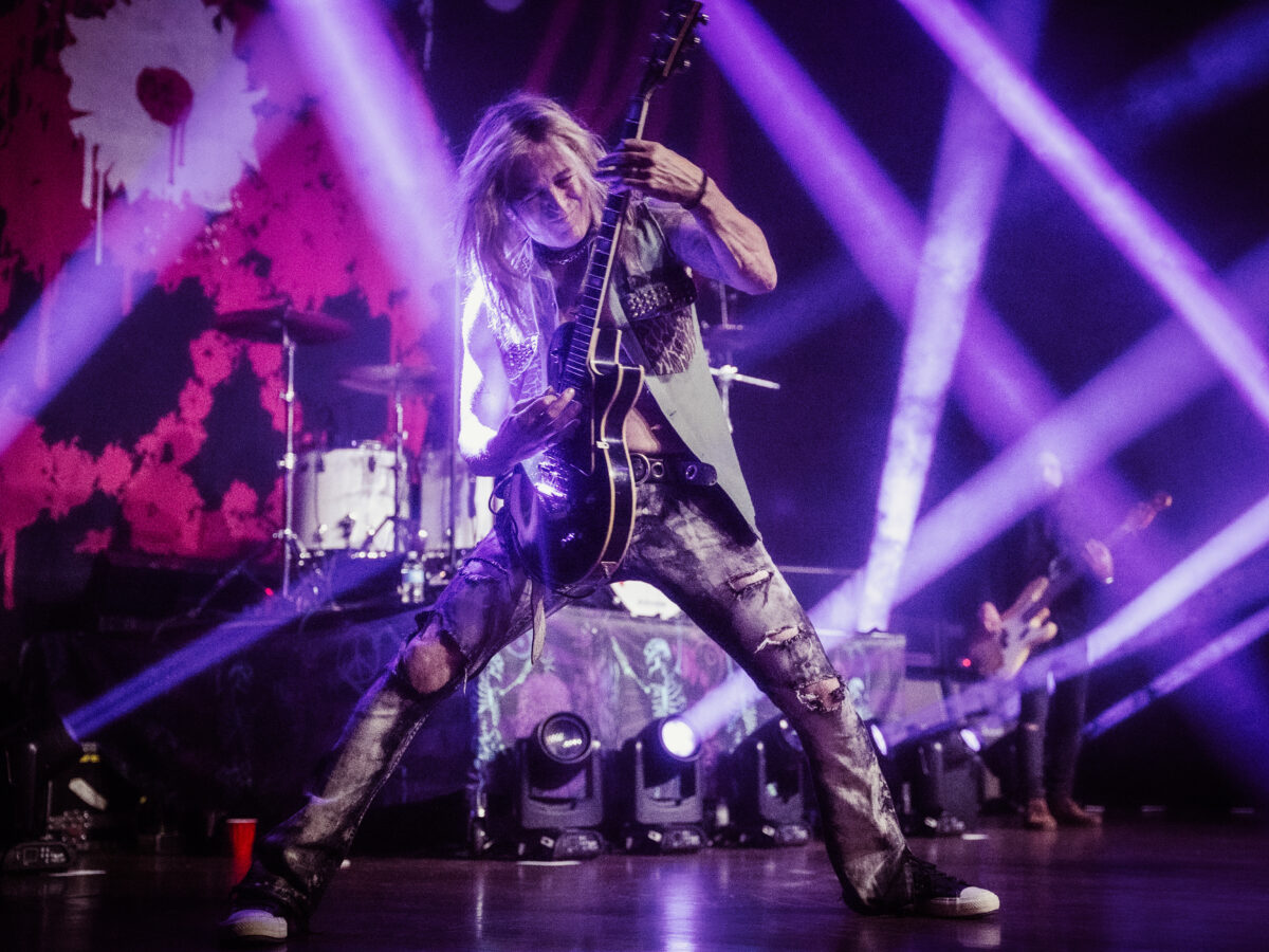 Doug Aldrich: A Maestro of Hard Rock Guitar